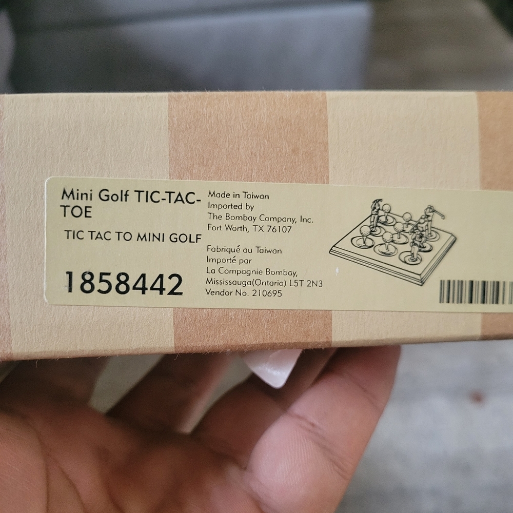 Mini Golf Tic-Tac-Toe Set - Picture 2 of 6